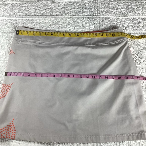 Adidas Floral Golf Tennis Skort Women’s Size 12. Tan & Orange Floral Print. - Picture 8 of 8